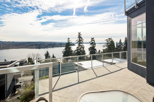8805 NE 118th Place