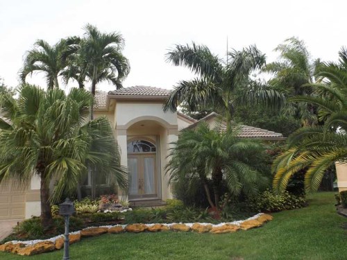 3034 LAKEWOOD DR