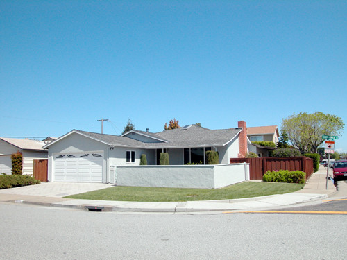 1697 eisenhower st