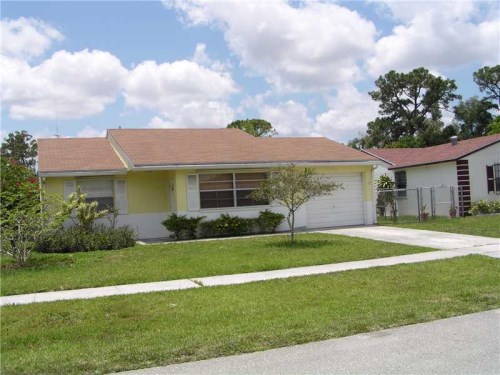 4449 Ixora Cir
