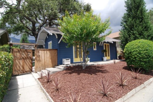 423 E. Foothill Blvd
