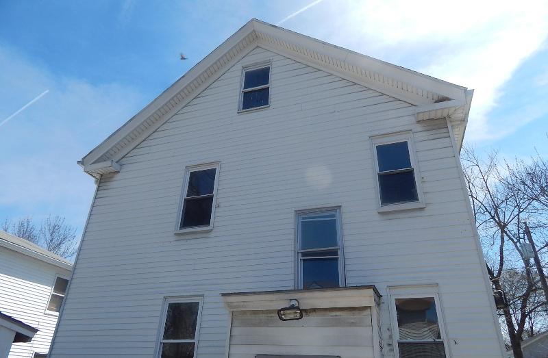 136 Ophelia St