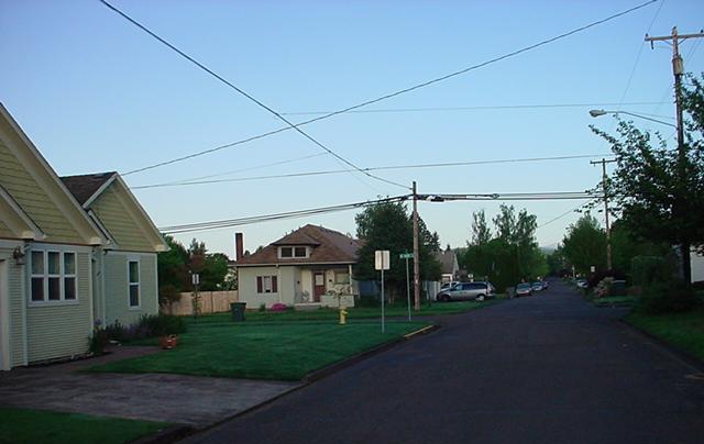 932 Northeast 13th Street