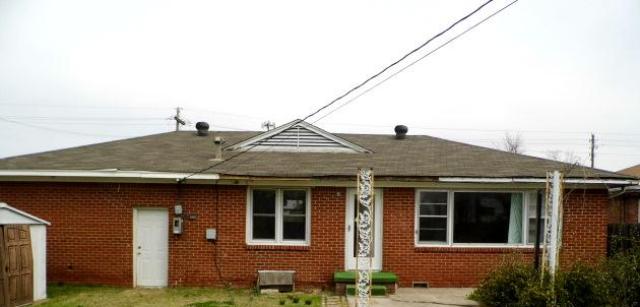 10520 E Admiral Pl
