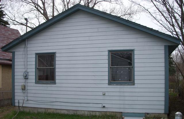 1063 Van Buren Ave