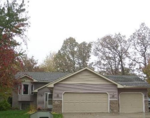 2750 Maplewood Cir
