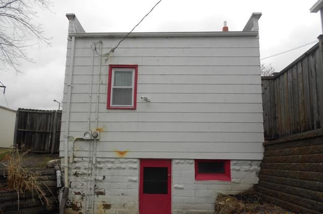 1160 St Clair Ave