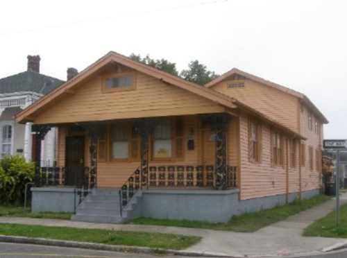 2832 -34 Cleveland Ave