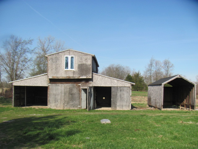5699 E Us Hwy 40