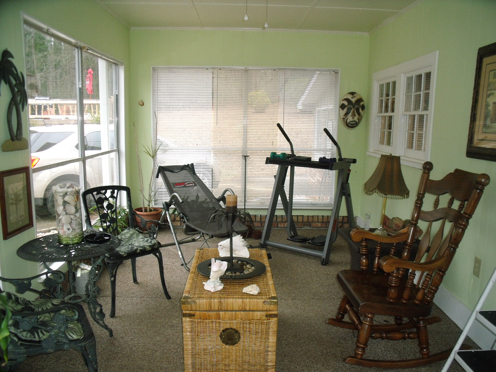 216 Virginia Dr