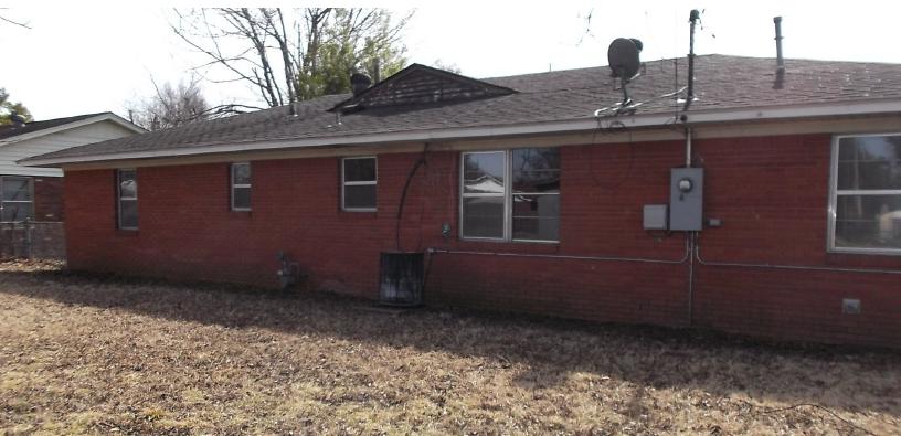 906 N Parkside Street