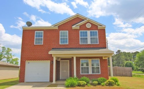 100 Cloverbrook Dr