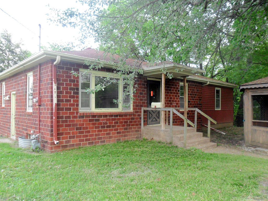 202 Curran Street