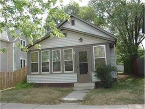 25 15th Ave N