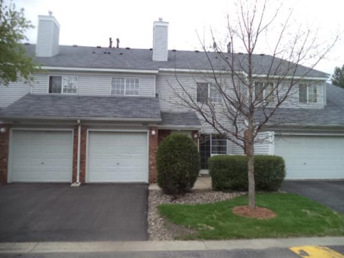 3665 Willow Ln