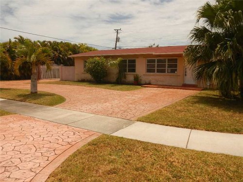 8850 SW 20 ST