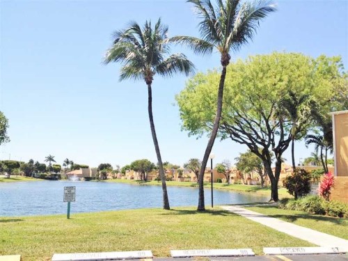 475 NW 85 CT # 1303