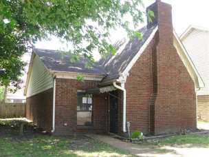 6775 Kirby Lawn Cv
