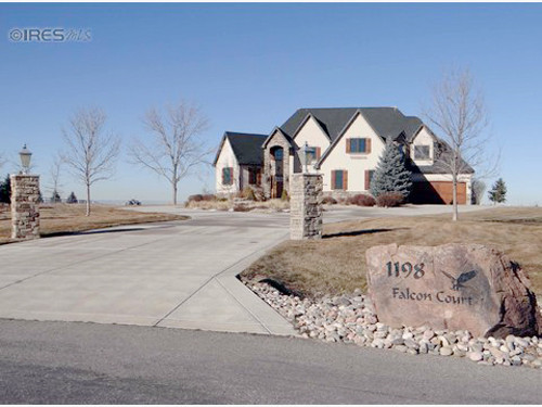 1198 Falcon Ct
