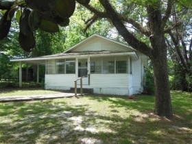 33 W Brent St