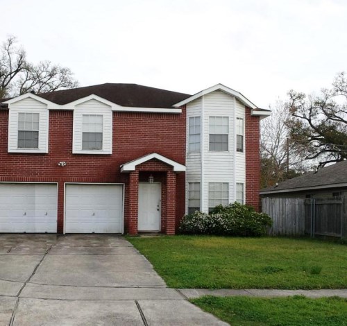 7 Adrian Ct