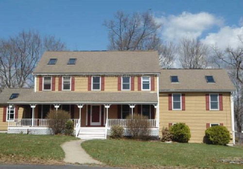 61 Settlers Way