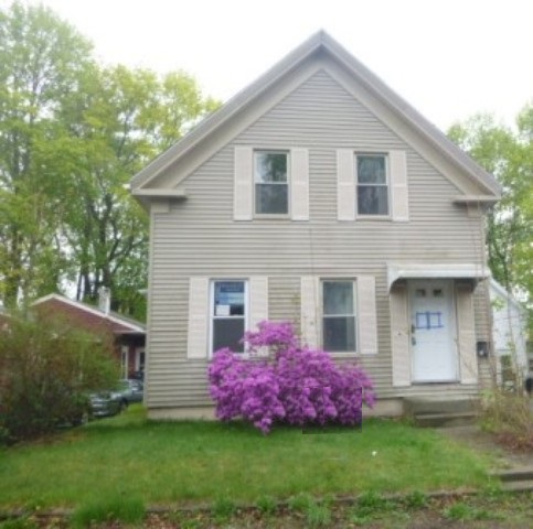 16 Hazel St