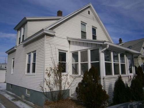 916 Granby Rd