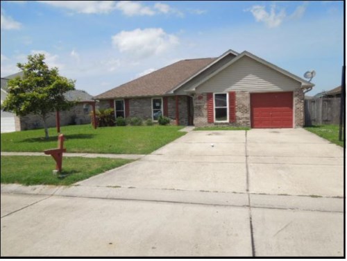 2212 Greenwood Dr