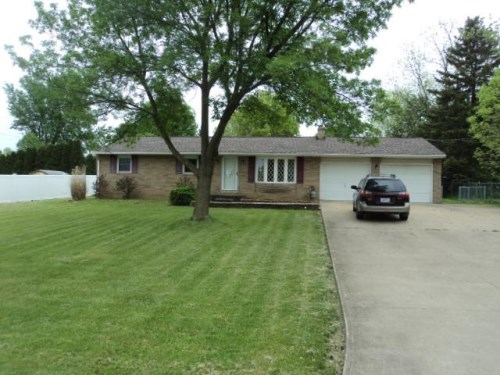 7420 Rolling Ridge Rd NE