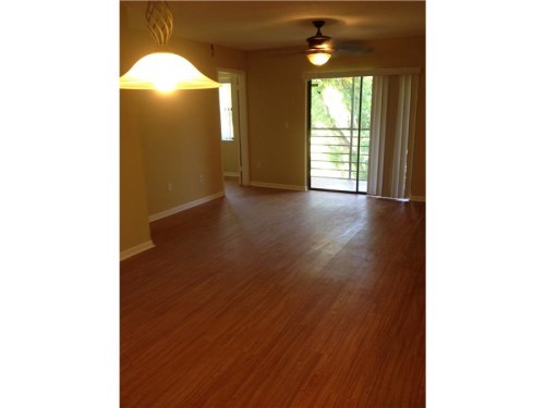 842 NE 209 ST # 201