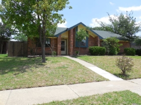 2629 El Paso Way