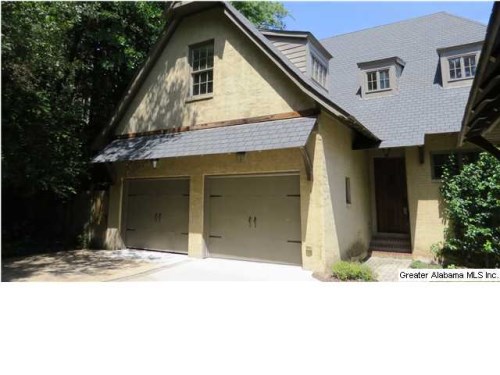 1101 HOLLYWOOD MANOR CIR