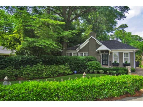 96 Peachtree Hills Avenue