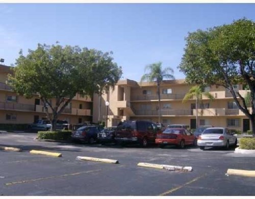 8401 SW 107 AV # 134E