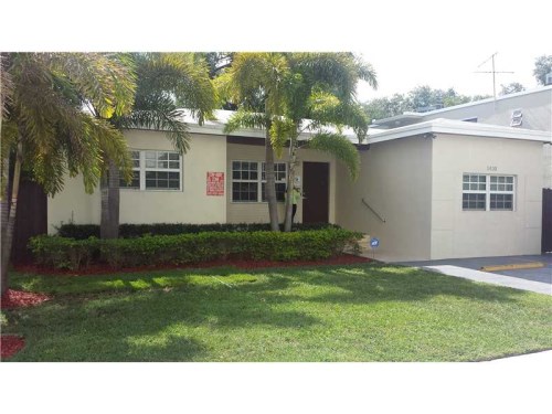 1430 NW 15 AV
