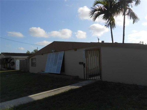 4315 SW 97 CT