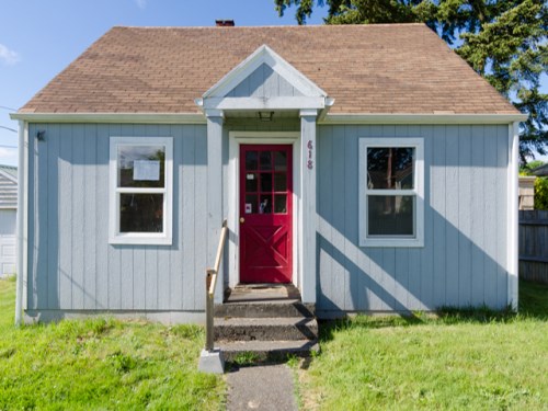 618 Cascade Avenue