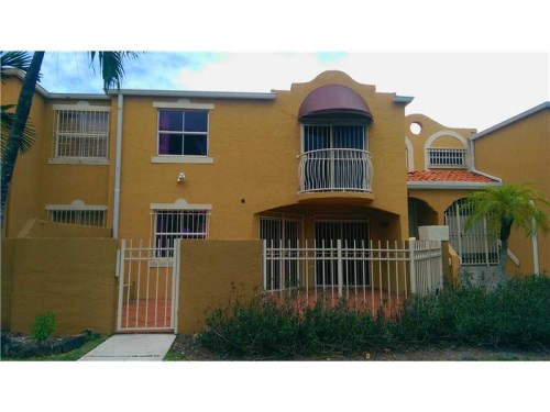 325 NW 84 CT # 806