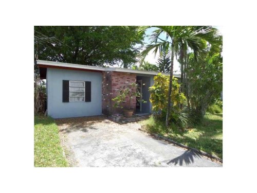 3251 SW 104 CT