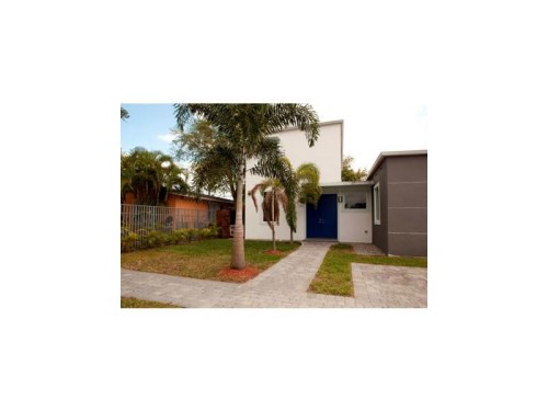 1780 NW 112 ST