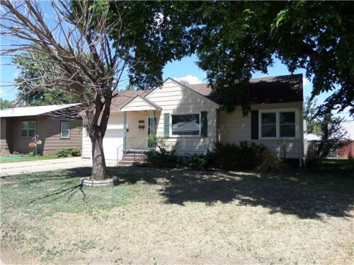 1218 Pinecrest Ave