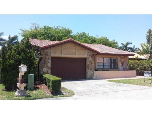 1120 SW 136 PL