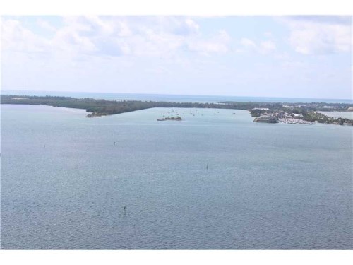 1200 BRICKELL BAY DR # 2902
