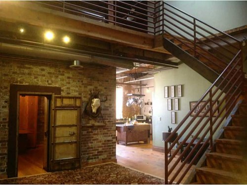 Unit 13 - 342 Marietta Street