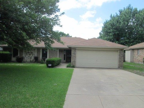 1604 S Timber Court