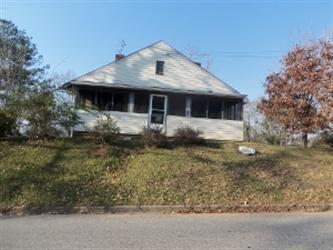 226 Cherry Ave