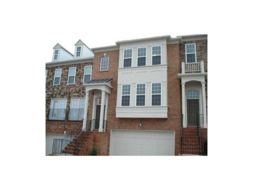Unit 10 - 3425 Triview Square