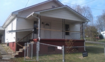 2624 Hollins Rd NE