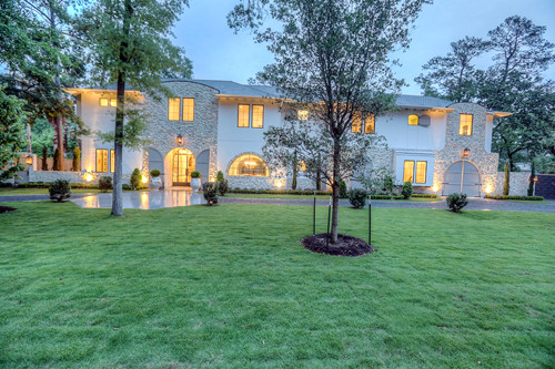 206 Millbrook